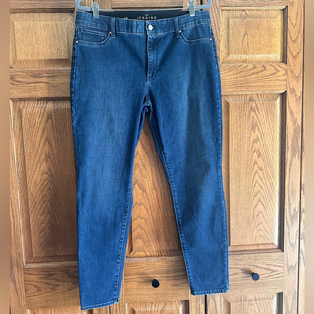 White House Black Market The Jegging Size 14L